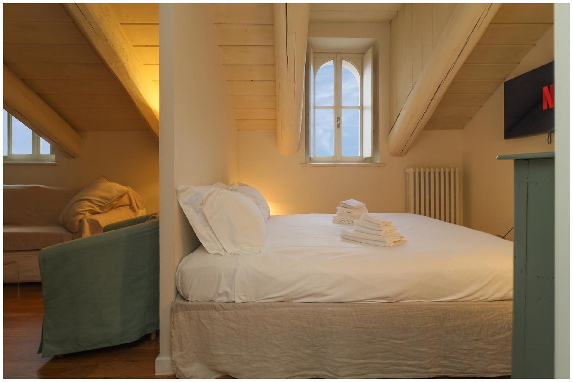 Art Heaven-Suite Graneri In Torino Centro Luaran gambar